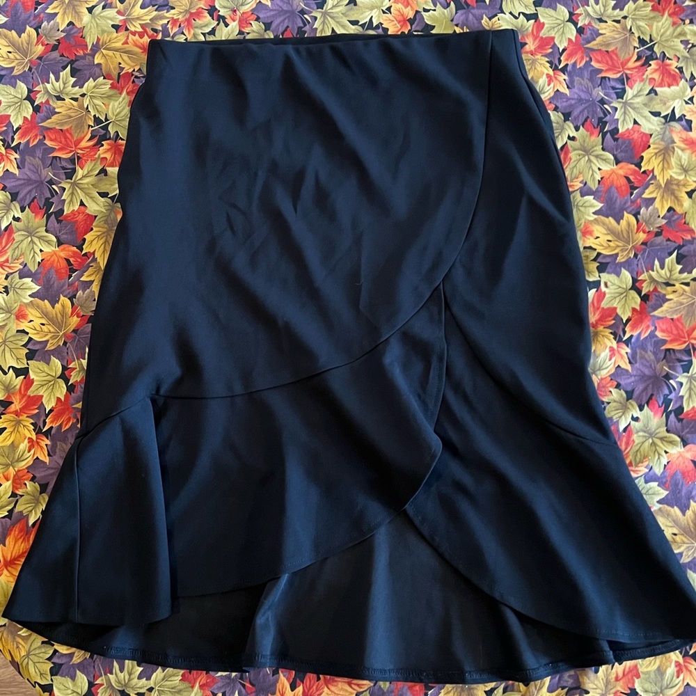 Ricki’s Black Skirt, M